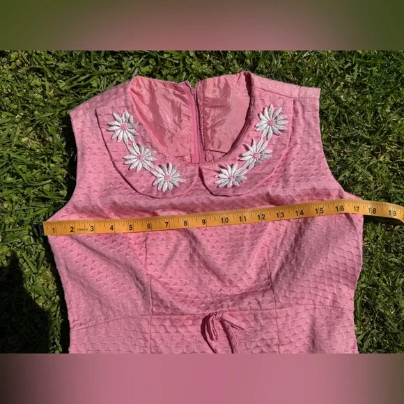 60s Vintage Bubble Gum Pink A Line Dress - Picture 6 of 7